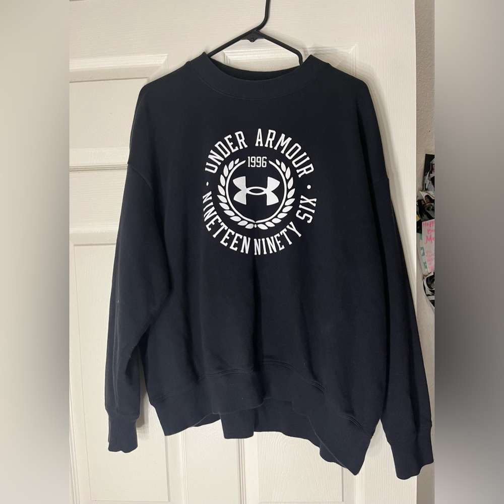 COPY - UNDER ARMOUR WOMENS CREWNECK